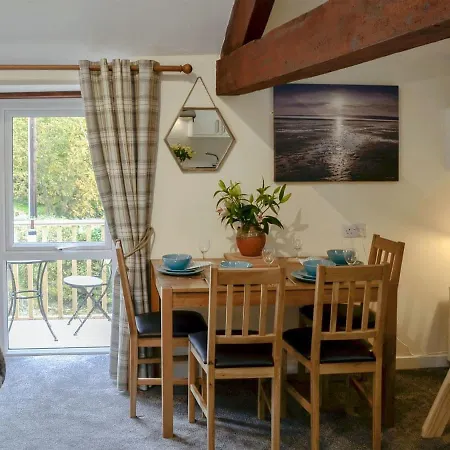 Barn Owl Bothy Westward